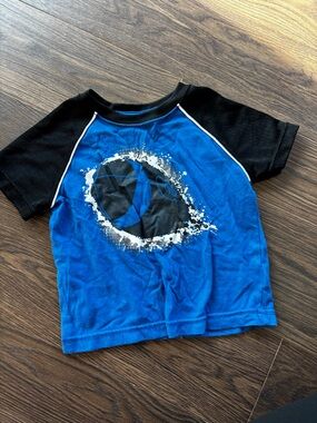 Blue & Black Boys' Graphic Short-Sleeve Tee